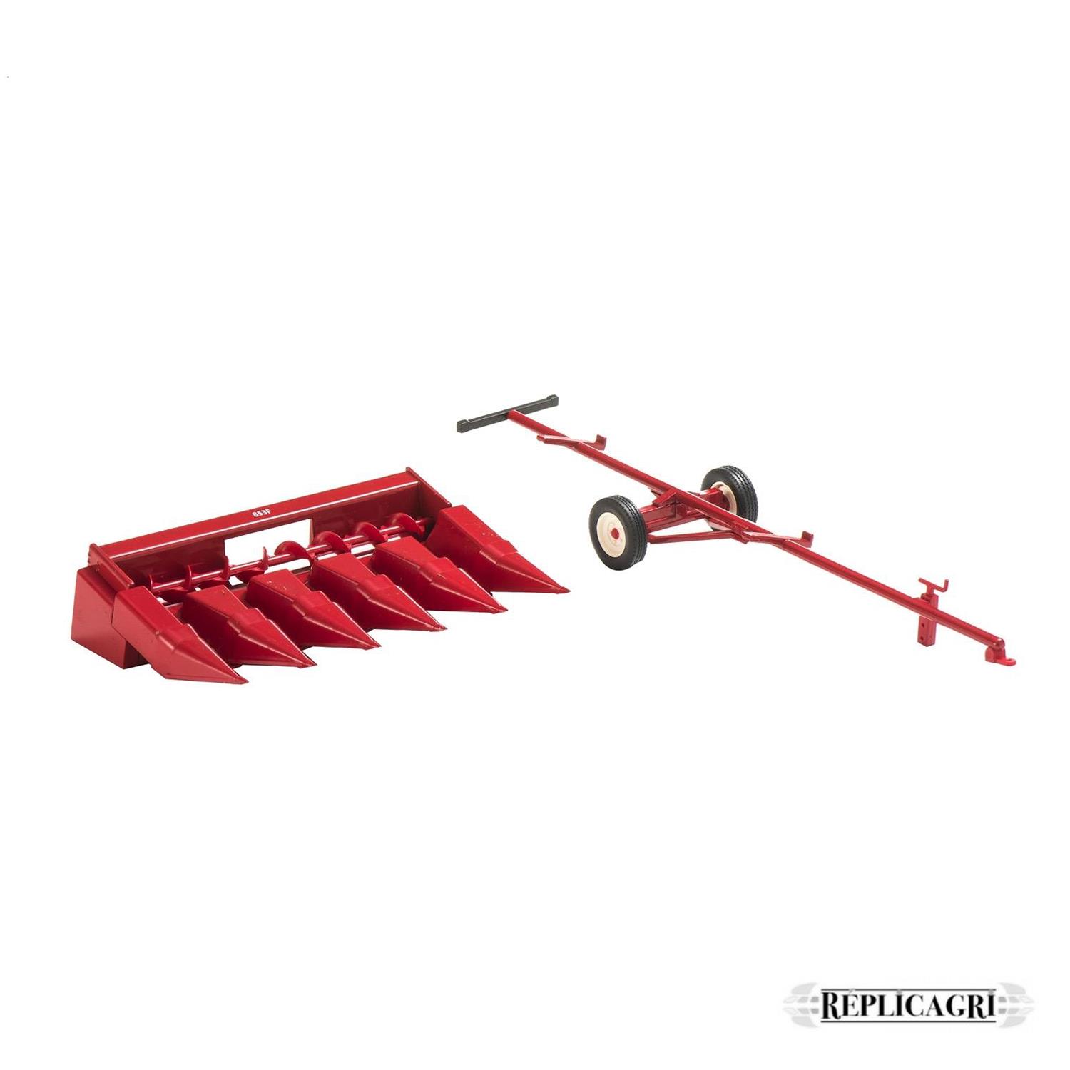 Maisgebiss mit Schneidwerkswagen IH 853F