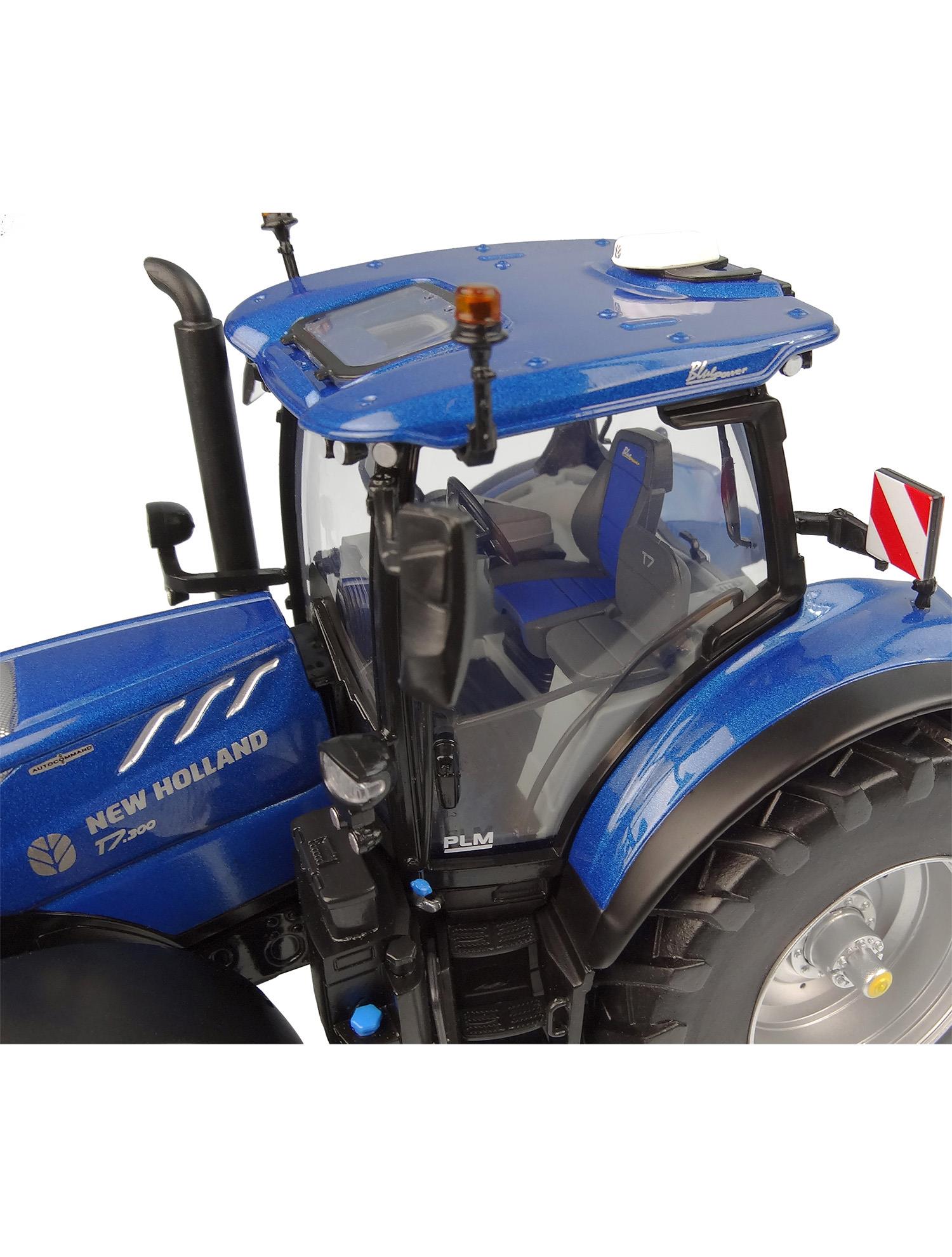 Traktor T7.300 Blue Power Auto Command in 1:32